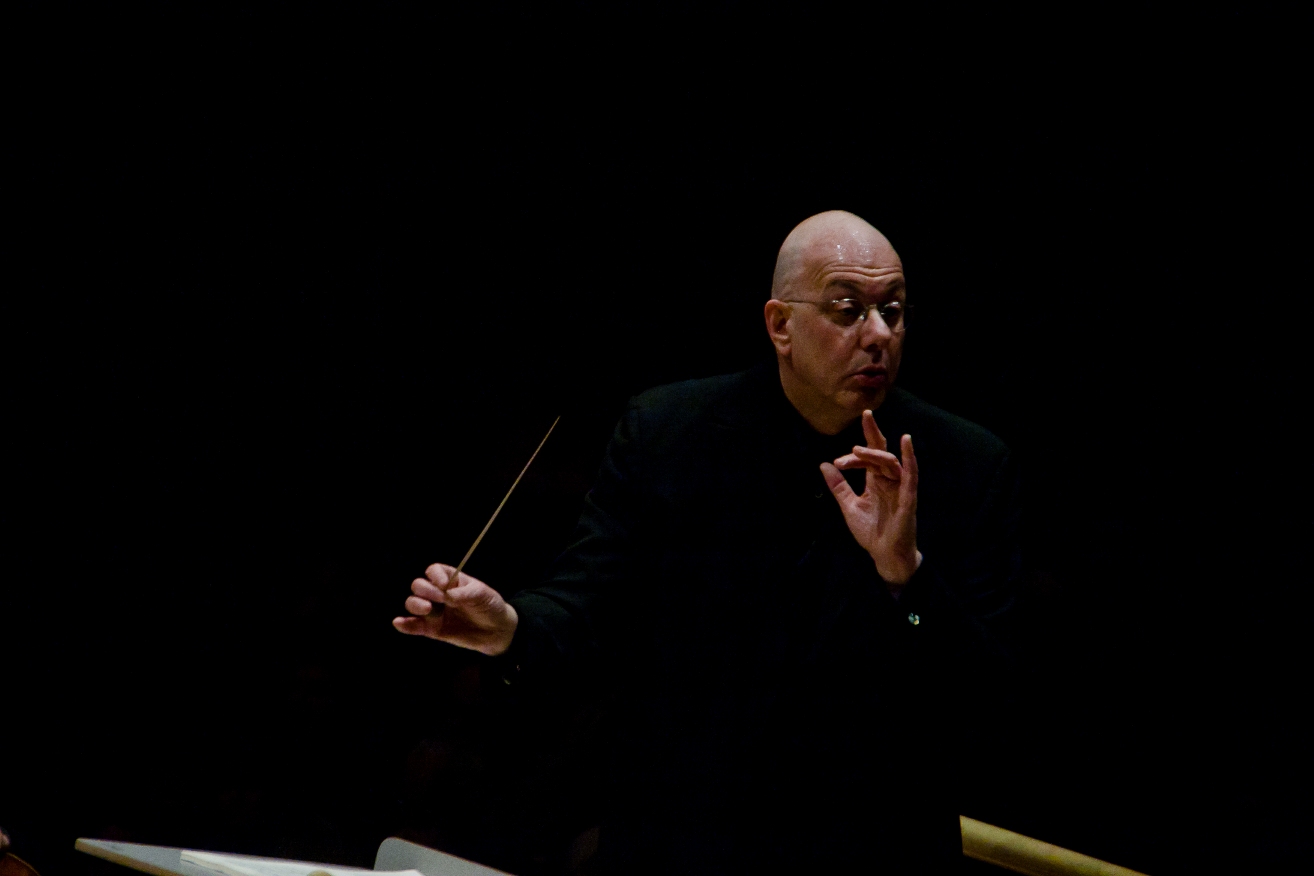 Photo: Leon Botstein - conductor, photo by: Jito Lee
