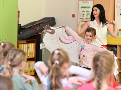 Photo: Violin or piano?