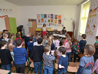 Photo: Violin or piano?