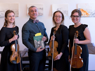 Photo: Three buddies and a really fantastic bunker